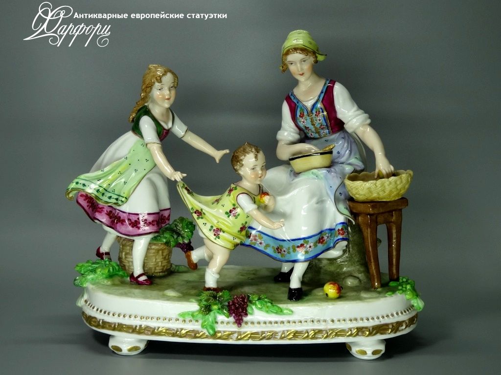 Фарфоровая статуэтка Muller&Co